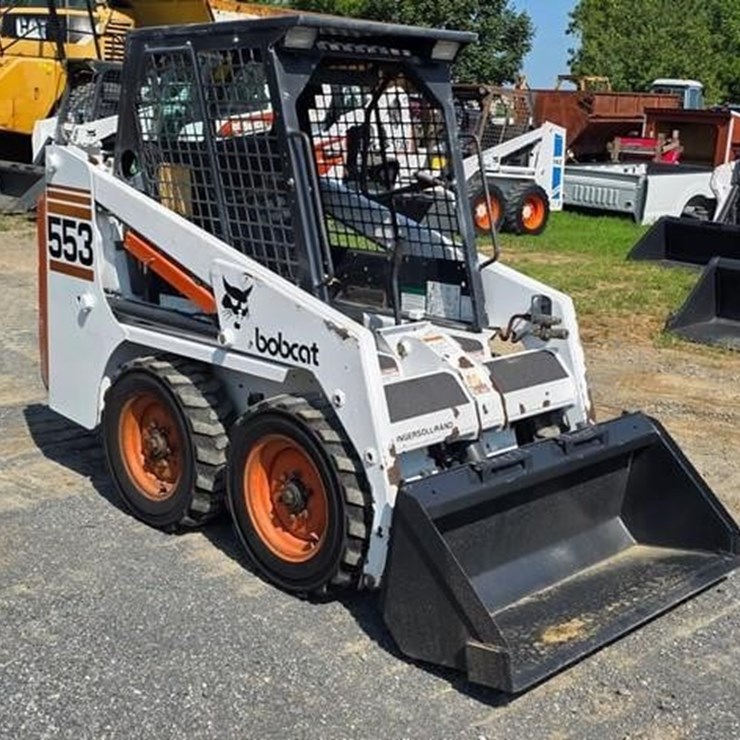 BOBCAT 553