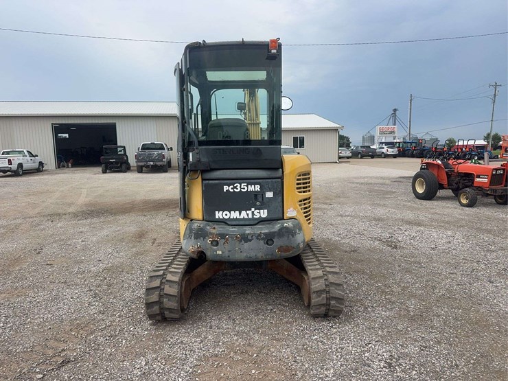 komatsu-pc35mr-image-6