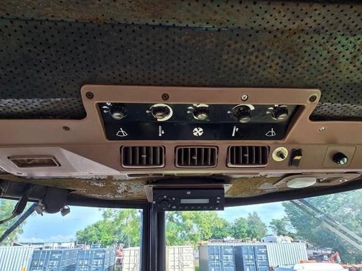 john-deere-4850-image-52
