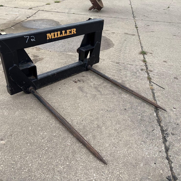 Miller 2 Prong Bale Spear