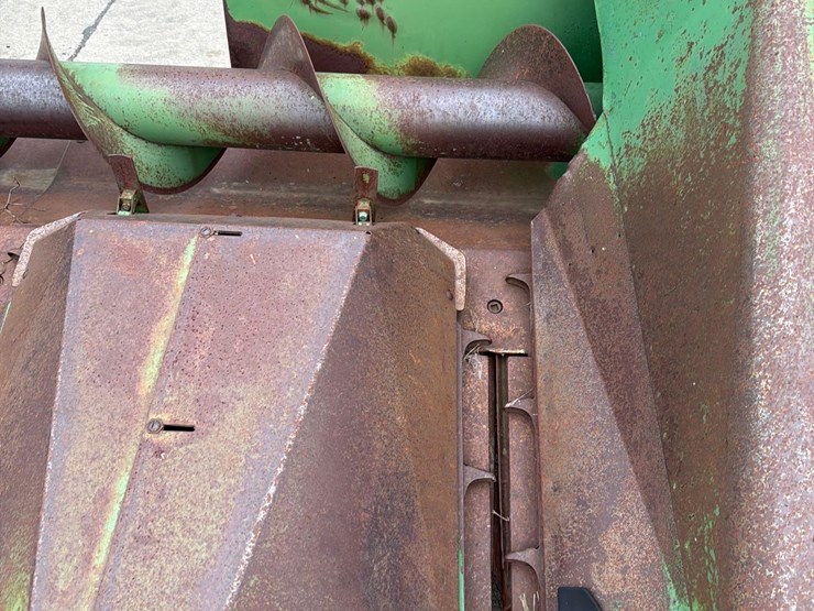 john-deere-444-image-24
