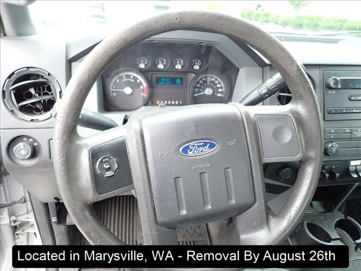 2011-ford-f250-xl-image-11