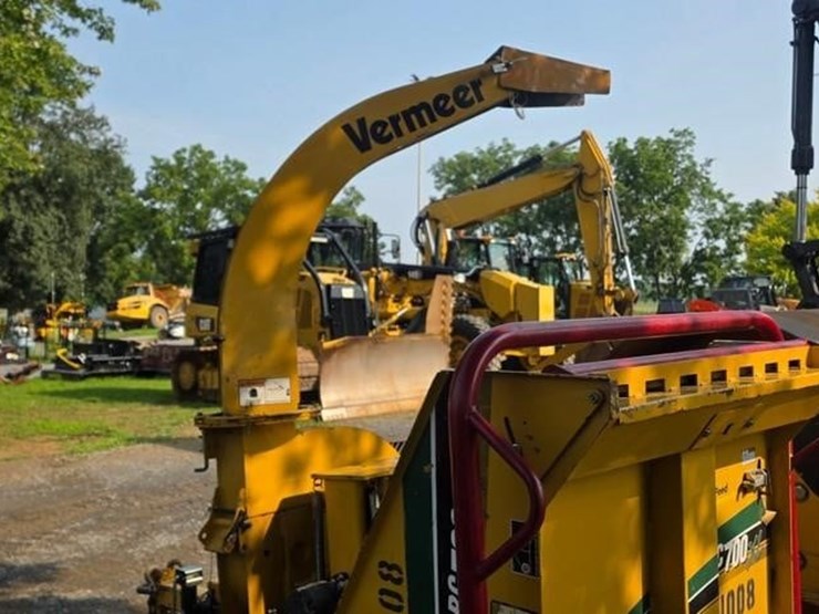 2016-vermeer-bc700xl-image-13