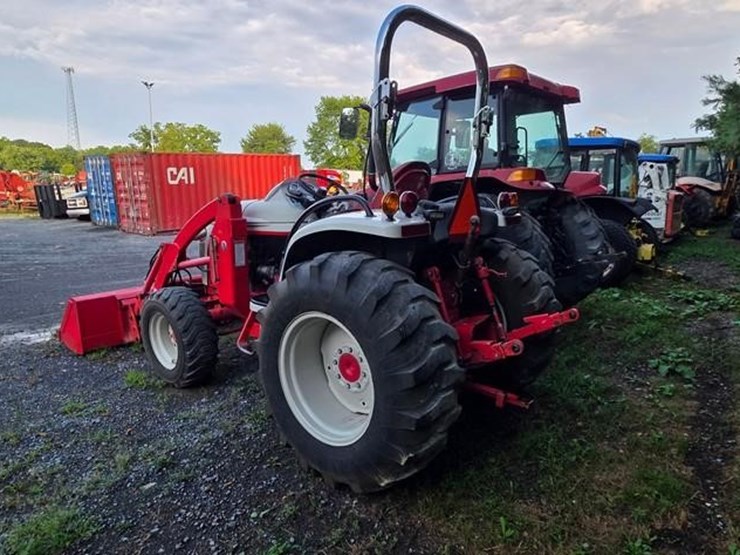 new-holland-boomer-8n-image-4