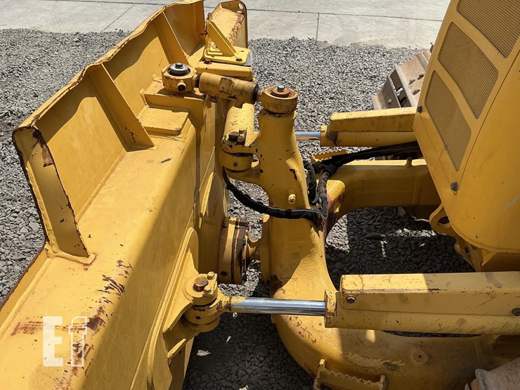2021-komatsu-d39px-24-image-12