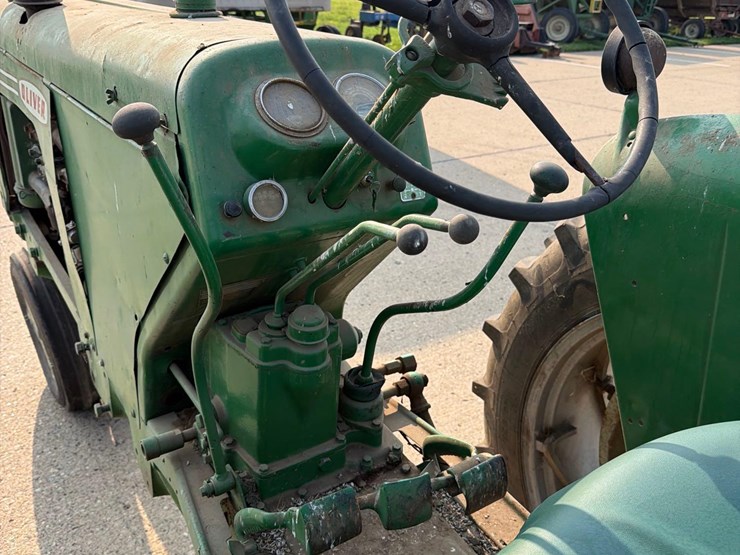 oliver-770-image-21