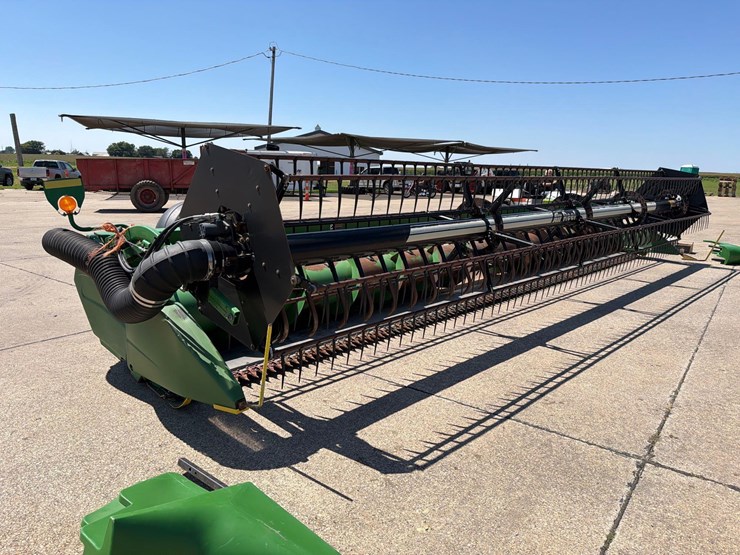 john-deere-630f-image-2