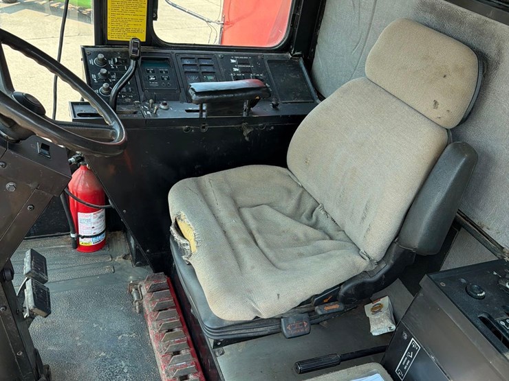 1989-case-ih-1660-image-63