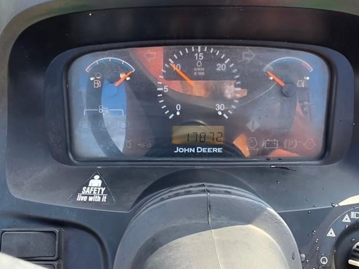 2013-john-deere-3520-image-64
