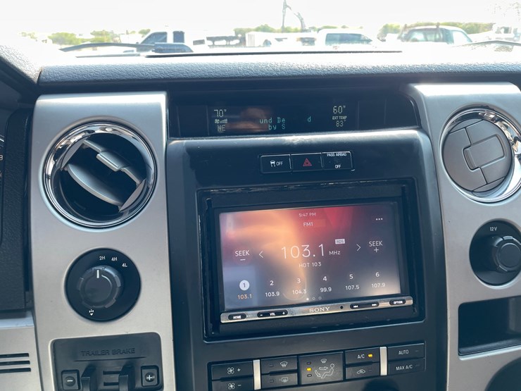 2011-ford-f150-image-56