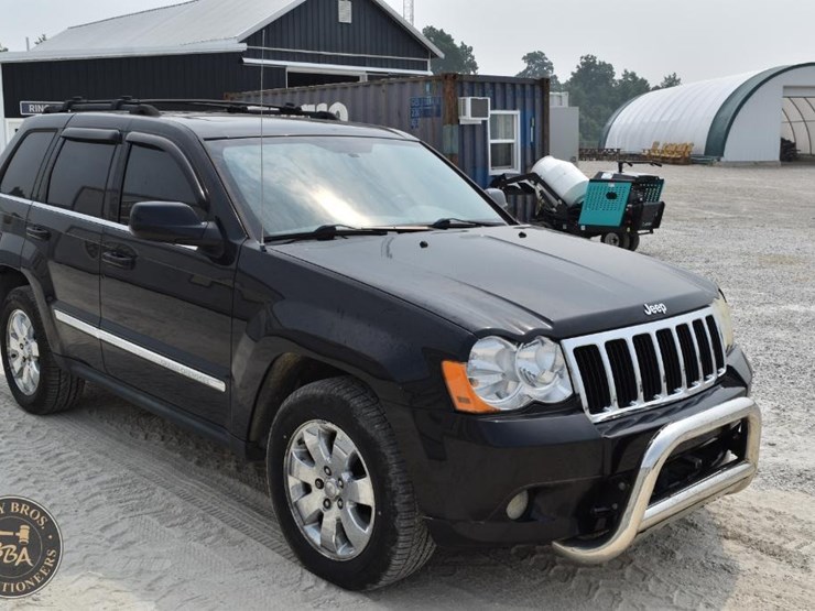 2009-jeep-grand-cherokee-limited-image-7