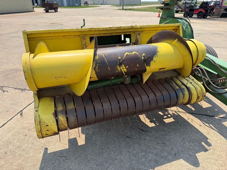 john-deere-3800-image-8