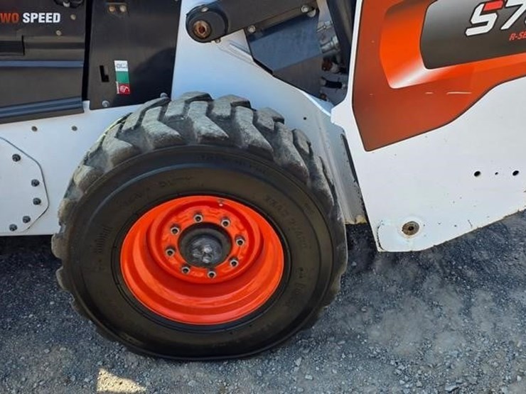 2020-bobcat-s76-image-23