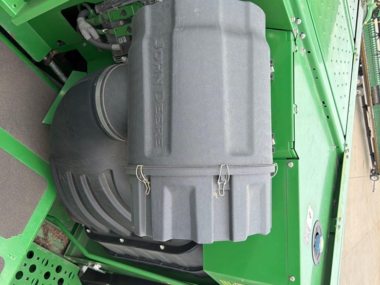 2012-john-deere-s680-image-85