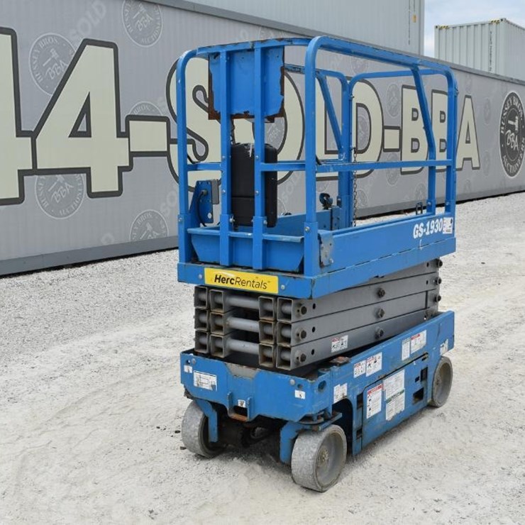 2018 GENIE GS1930