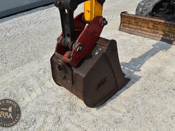 2024-jcb-50z-1-image-12