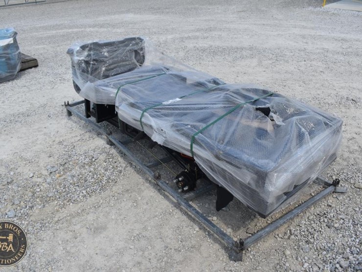three-wheel-golf-cart-with-dump-bed-48496-image-3