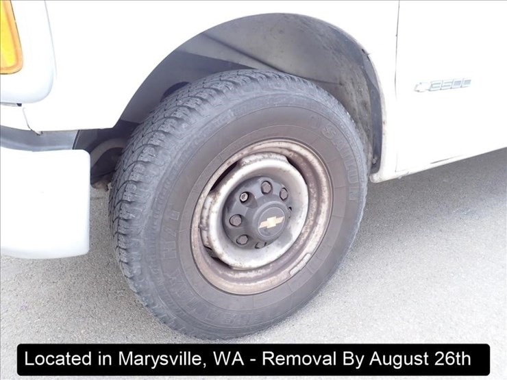 2001-chevrolet-express-3500-image-14