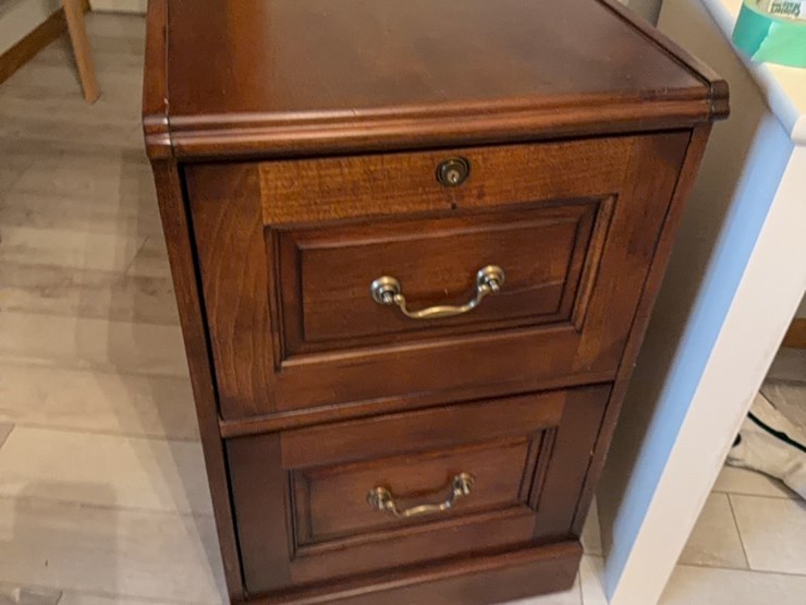 two-drawer-wooden-file-cabinet-image-5