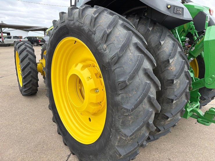 2022-john-deere-8r-280-image-19