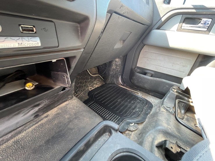 2013-ford-f150-image-37