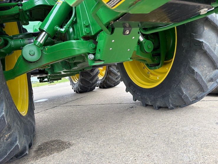 2022-john-deere-8r-280-image-40