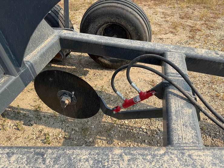 komb-40-caliber-trencher-image-16