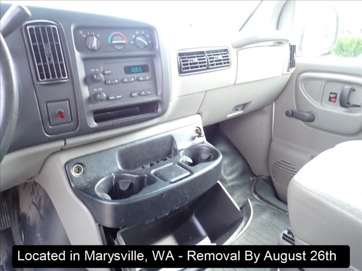 2001-chevrolet-express-3500-image-5