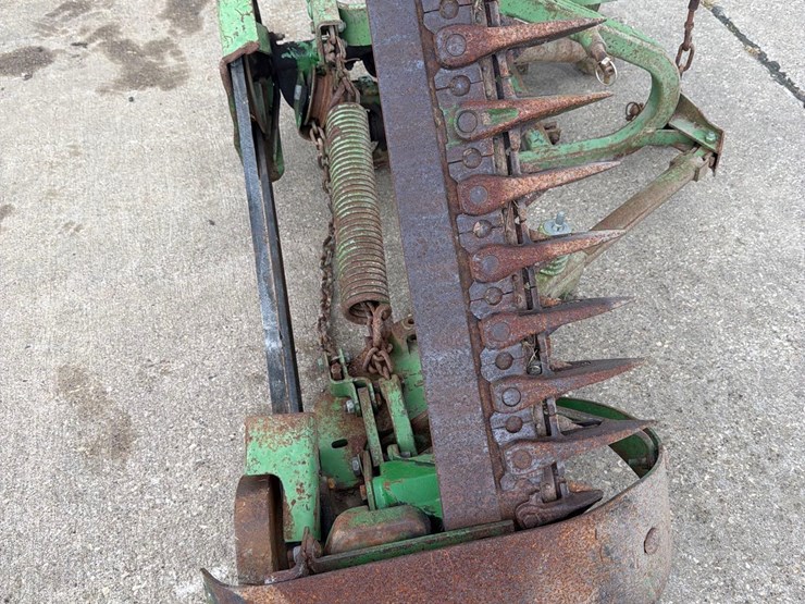 john-deere-350-image-7