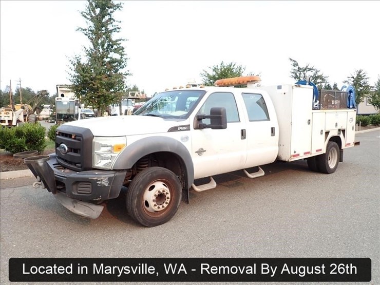 2011-ford-f550-image-1
