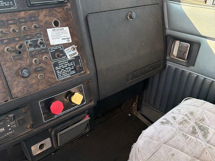 1993-kenworth-t600-image-41