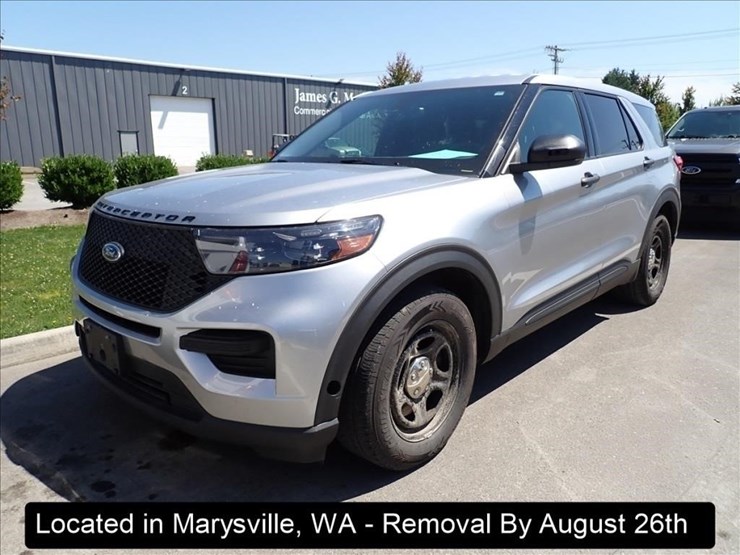 2021-ford-explorer-image-1
