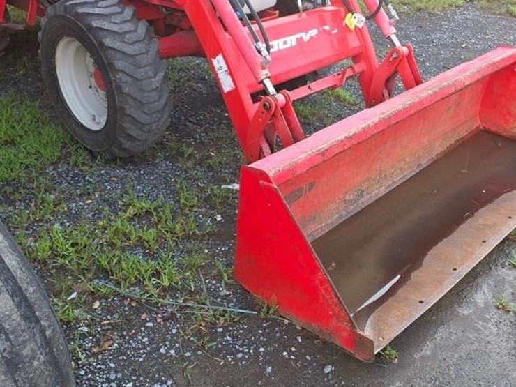new-holland-boomer-8n-image-27