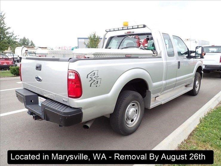 2011-ford-f250-xl-image-16