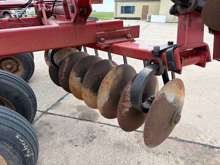 case-ih-3900-image-9