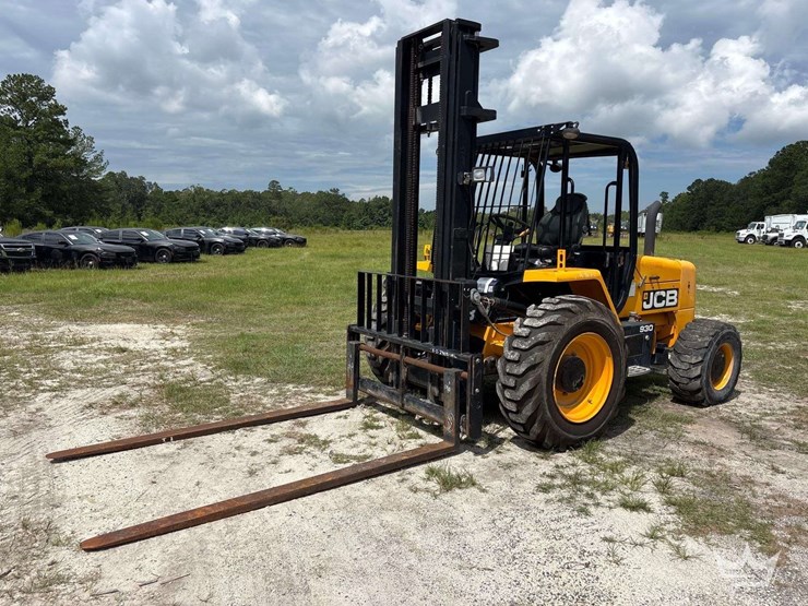 2020-jcb-930-image-1