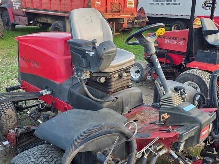 2011-toro-reelmaster-5210-image-7