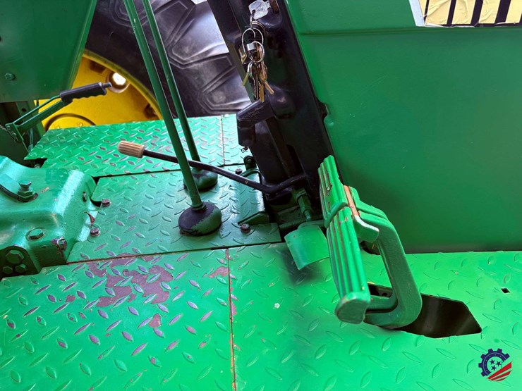 john-deere-2840-image-35