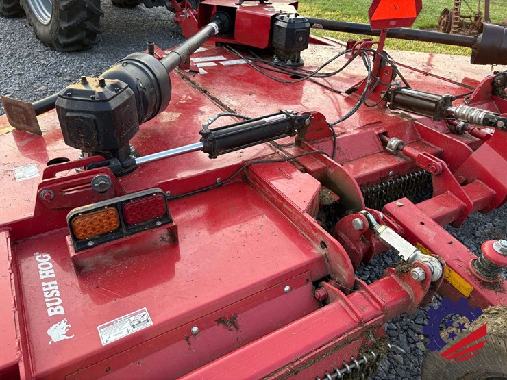 2024-bush-hog-2215-image-29