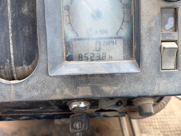 john-deere-4760-image-36