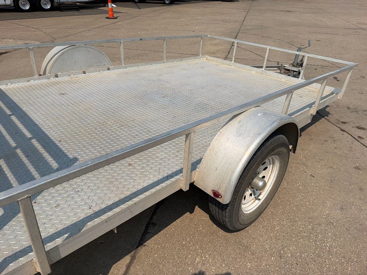 2018-k&o-pacesetter-7ft-x-12ft-aluminum-bumper-hitch-flatbed-trailer-image-17