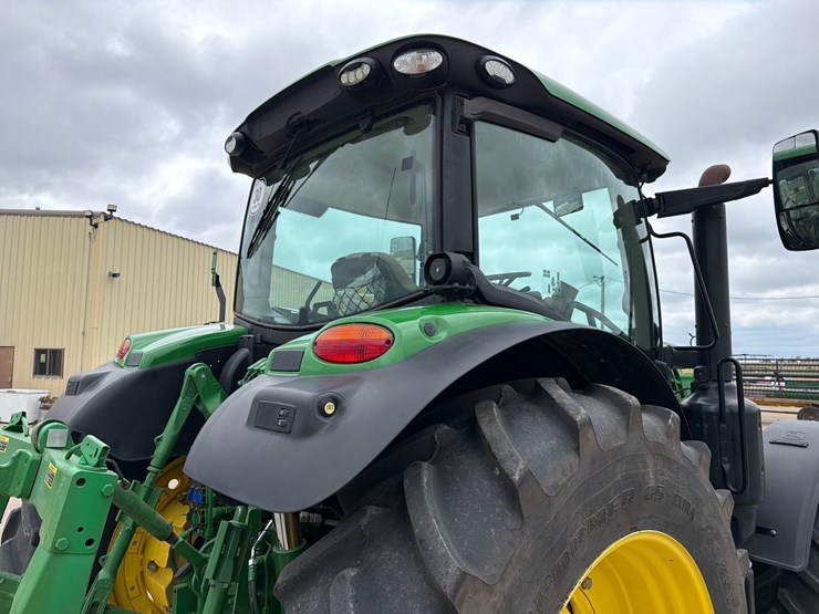 2021-john-deere-6155r-image-17