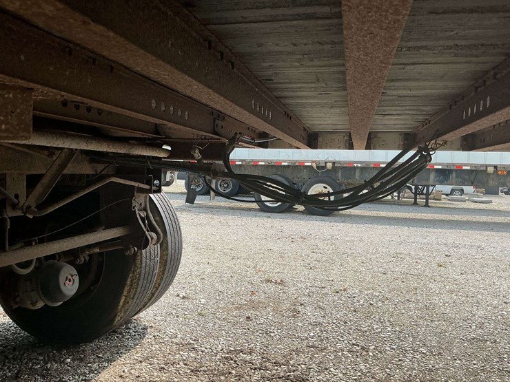 2006-wabash-van-trailer-with-lift-gate-image-18