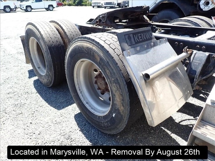 2017-kenworth-t680-image-27
