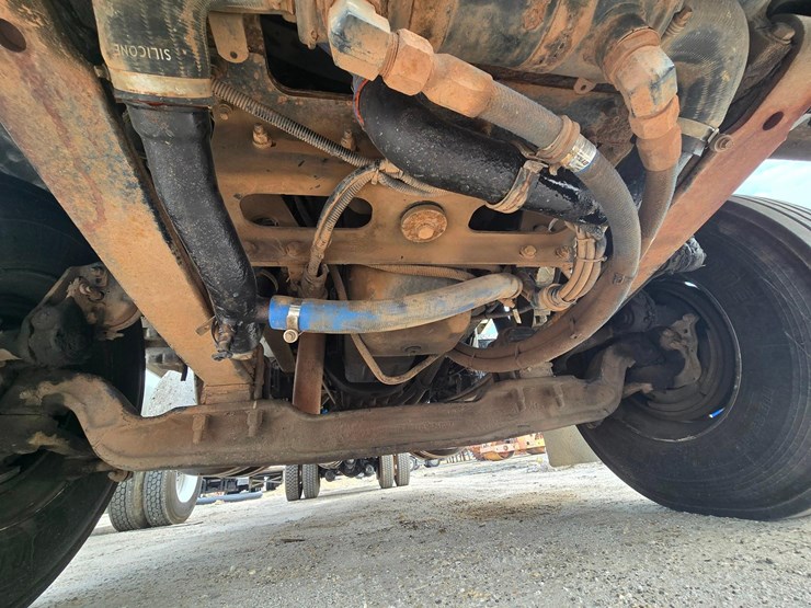 2010-kenworth-t370-image-62