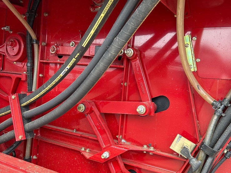 2005-case-ih-2377-image-17