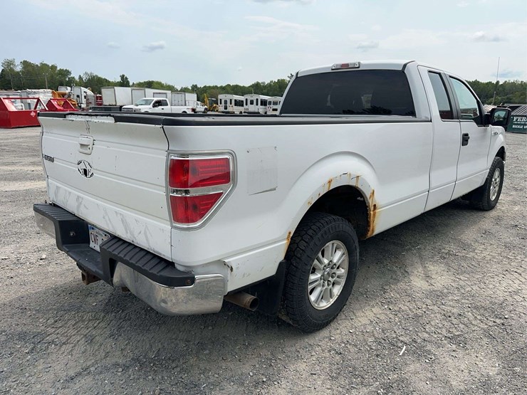 2014-ford-f150-xlt-image-5