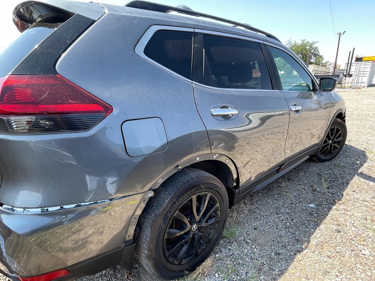2018-nissan-rogue-image-89
