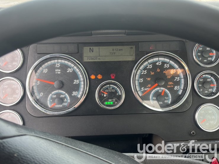 2018-freightliner-cascadia-113-image-44