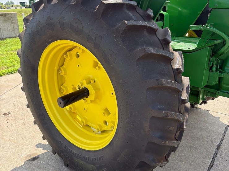 john-deere-4020-image-25